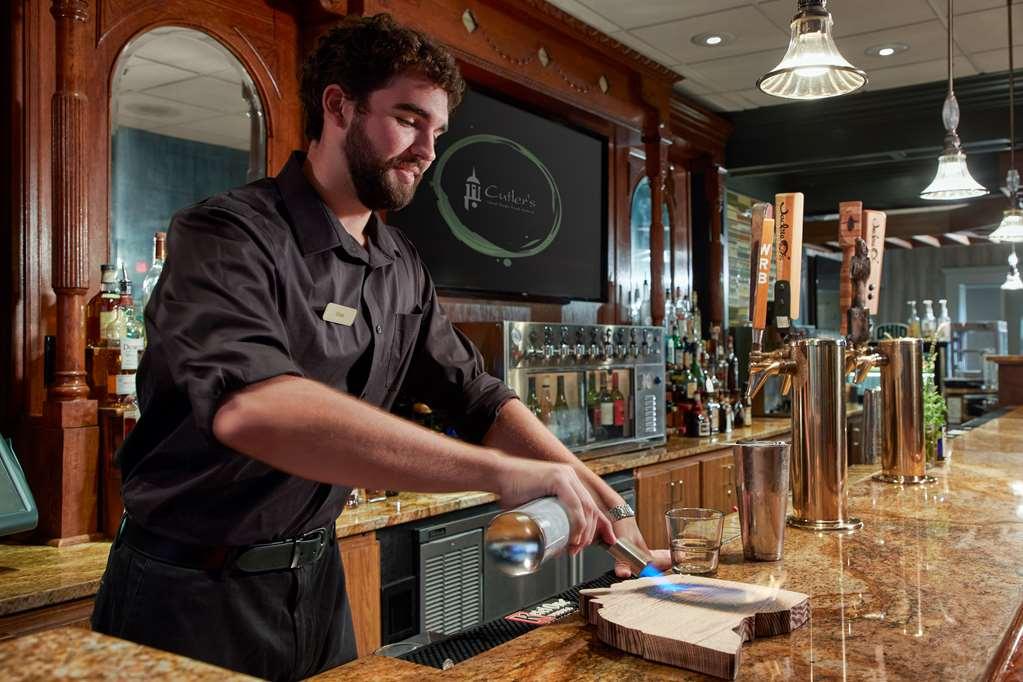 Ohio University Inn And Conference Center Athens Restaurant bilde